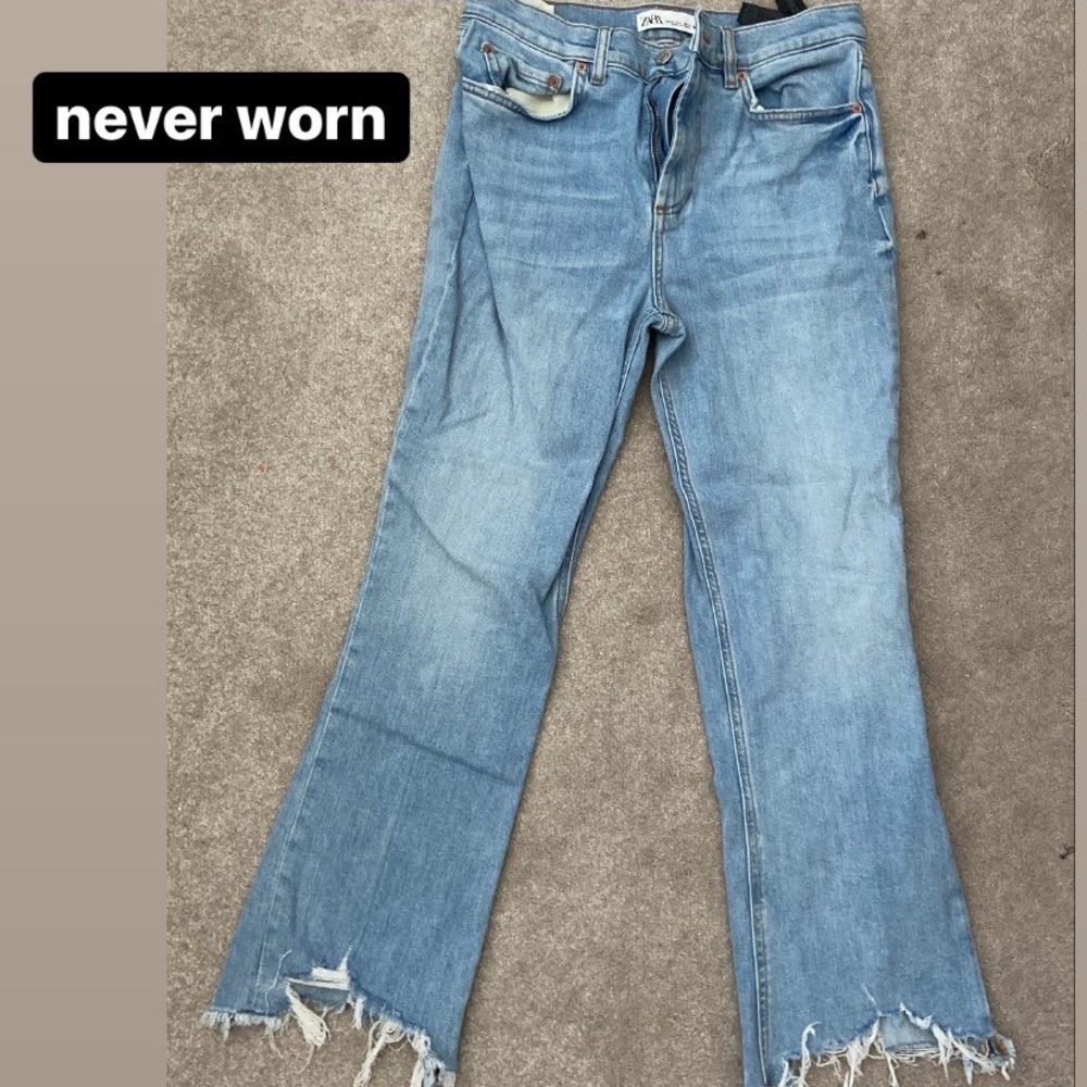 ZARA “dreed flare” cropped jeans